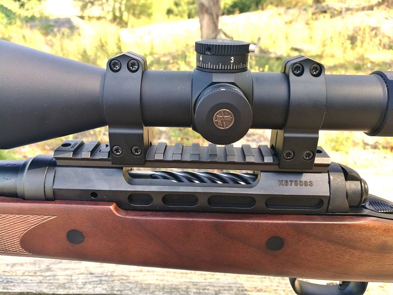 SAVAGE 11 Lightweight Hunter CNC